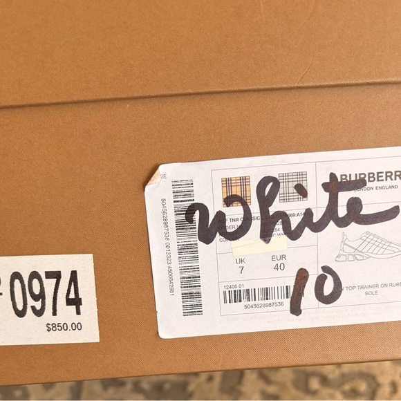 Burberry Quilted Sneakers in Beige - Picture 8 of 8